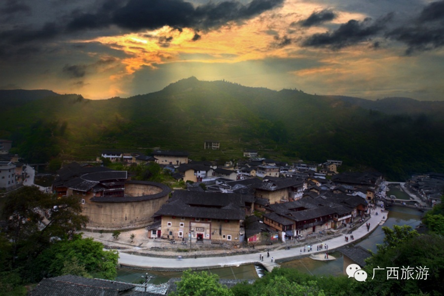 过年,除了凑热闹,你还可以找一个安静的地方这样过!744 / 作者:黑白年代 / 帖子ID:111824 过年,除了凑热闹,你还可以找一个安静的地方这样过!744 / 作者:黑白年代 / 帖子ID:111824