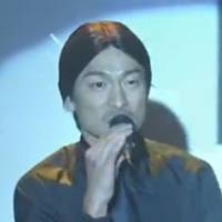 刘德华魔法张国荣《风继续吹》,颇有几分神似,又不失搞...