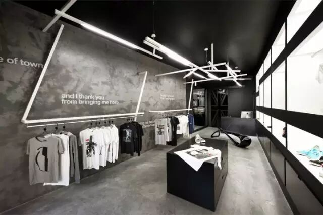 记好这四招店铺陈列想差都难！