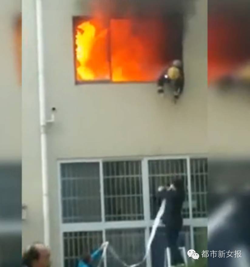 【新闻串联】消防员被困高楼瞬间被烧成火人! 80后90后再被坑 晚婚假17天变3天 产假减少一个月!-怀孕期