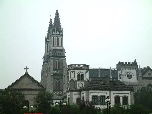 山大校训_山大校训图片_山大校训的内涵和意义