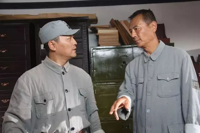 刘德凯:单枪匹马杀入文山会狼兵