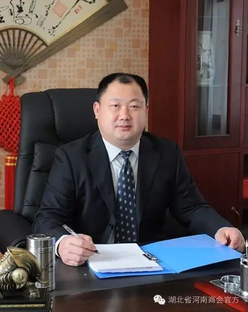 常务副会长 郭建文,1962年生,河南永城人,中共党员,预备役中校军衔