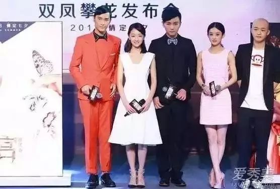 脱了鞋矮到哭!李小璐赵丽颖宋慧乔女星真实身高惊人!