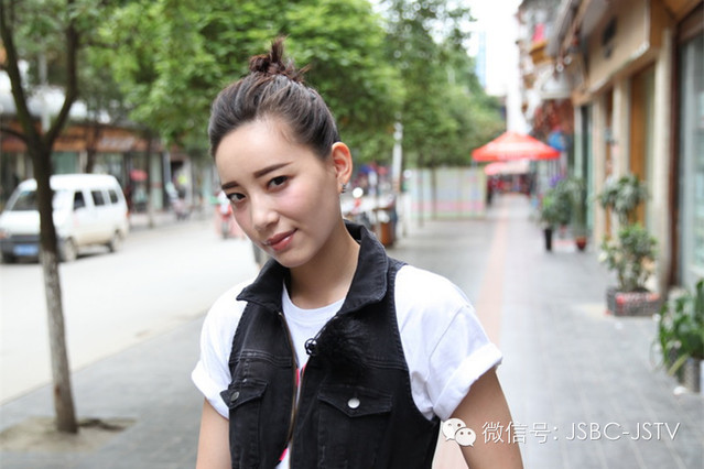 网友扒出《花样年华》李斯丹妮            曾被范冰冰强吻