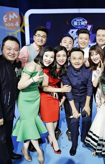 只因听了咱徽州方言 撒贝宁抹泪 汪涵捶桌