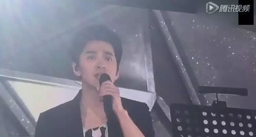 【音乐自由行】男神李健粤语翻唱《一生何求》 暖到家了!