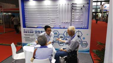 雪莱特携新品震撼亮相水展