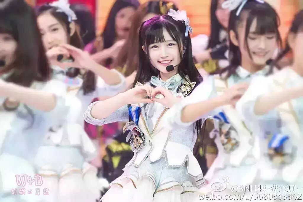 【超越鞠婧祎?】SNH48费沁源走红日本 酷似渡边麻友