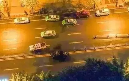 登录查看大图
