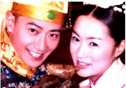 她曾比范冰冰还红,如今44岁没人娶,复出却只能跑龙套.....