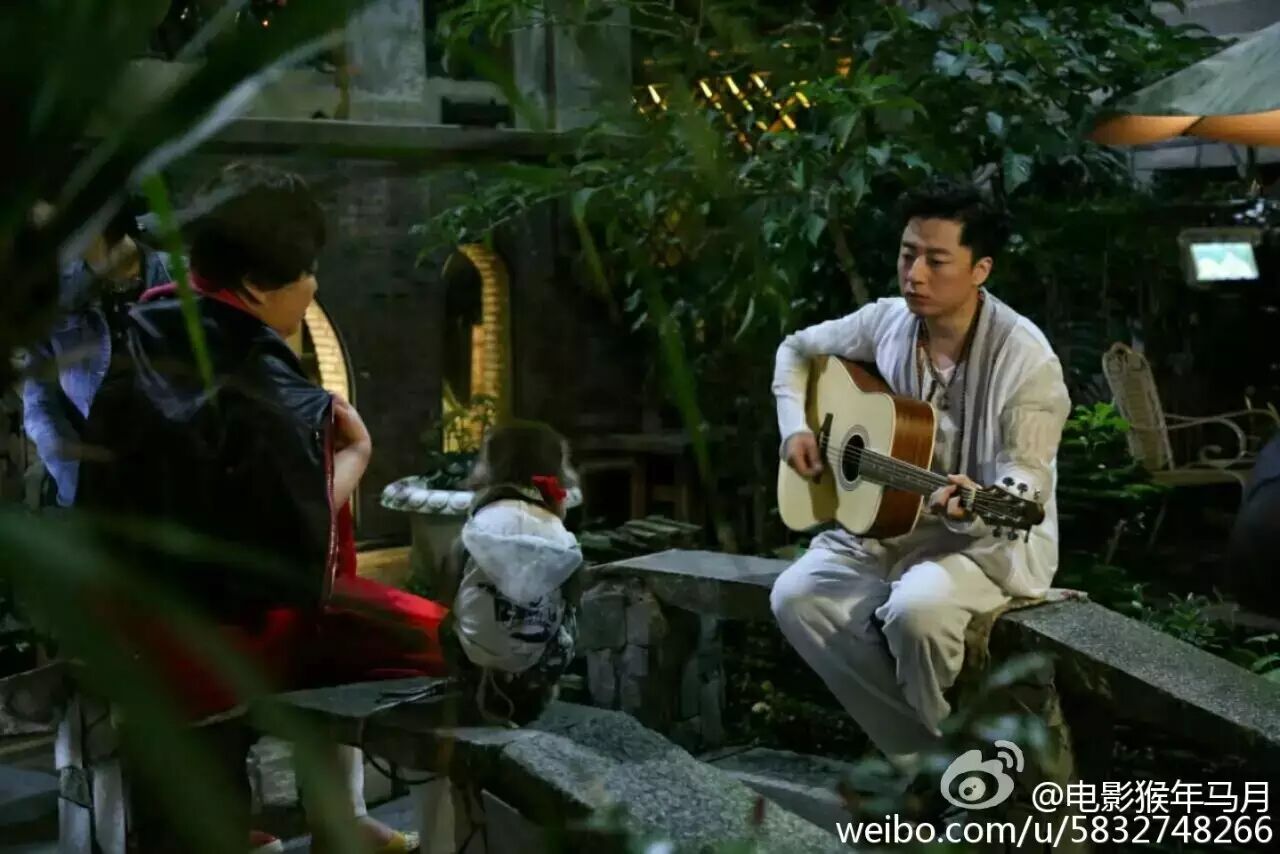 张磊首部电影《猴年马月》杀青 预计猴年马月上映