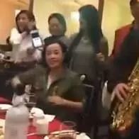 刘晓庆饭局视频,太疯狂了!