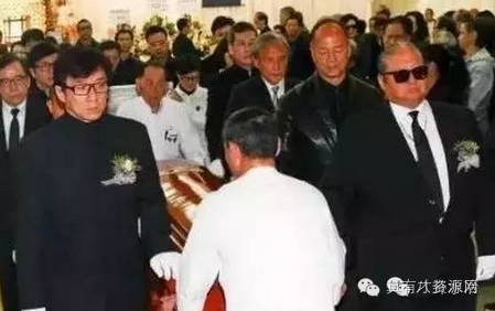 一代笑星周星驰死亡真相?