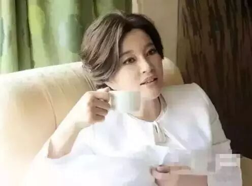 【爱美丽·看瑶琳】刘晓庆:投资自己比投资任何东西都强!