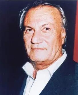 
���У�ȫ��ʮ���ݳ�Ʒ�Ƹ߸�Ь���а�
