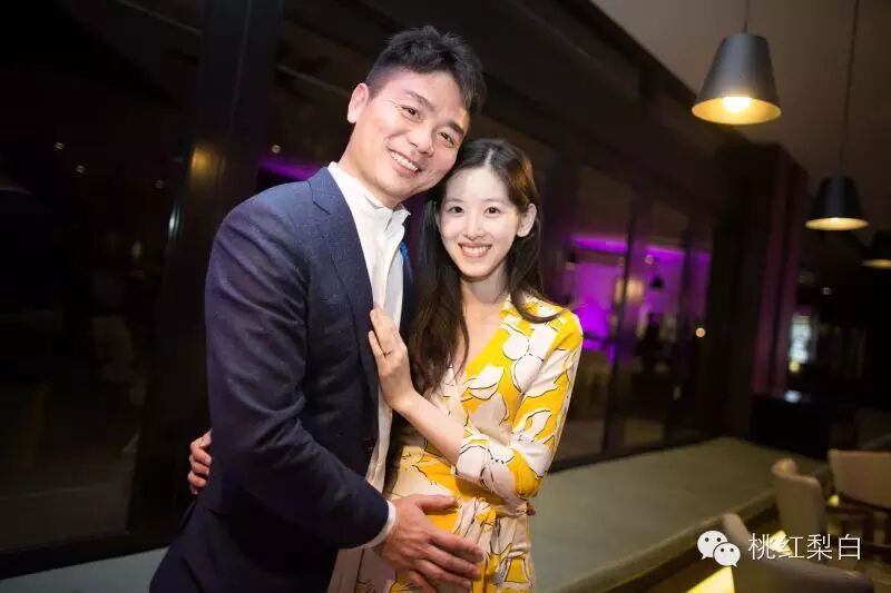 22岁清华毕业,嫁给霸道总裁宣布怀孕,大满贯奶茶妹妹为什么招黑?-怀孕期