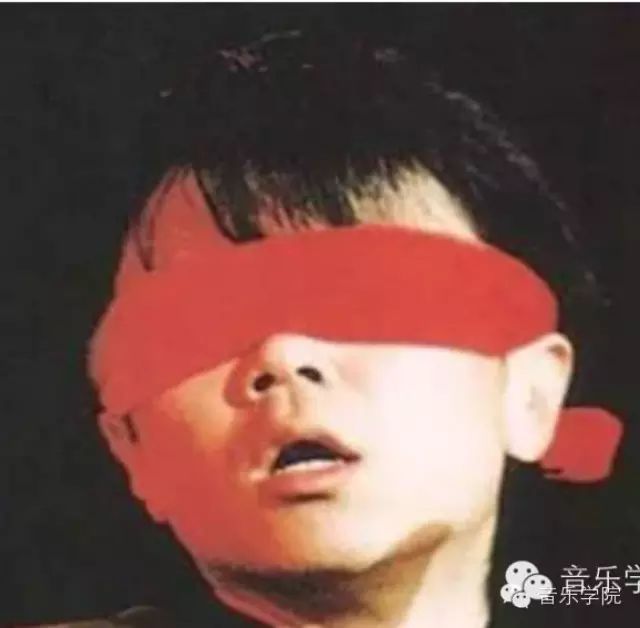 春晚看似包容的假象之谭维维喊不出来的华阴老腔