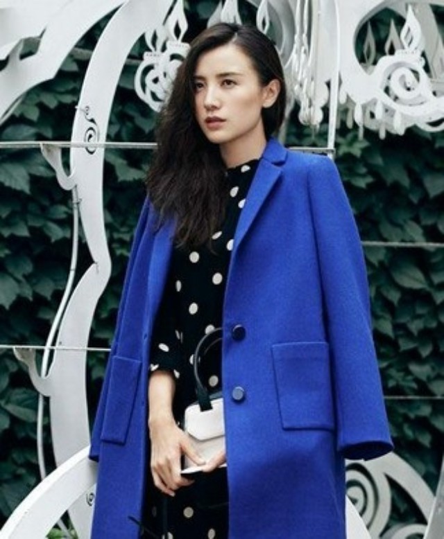 女神魅力大不同!宋佳、吕瑶演绎kate spade new york