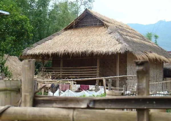 流传：傣家竹楼1000多年的文化历史……