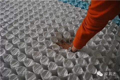 记忆棉床垫什么优点_棉床垫好吗_纯棉床垫