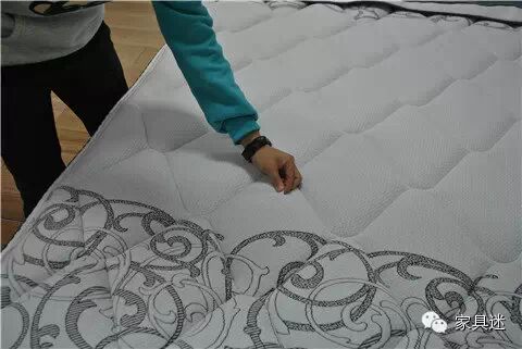 记忆棉床垫什么优点_纯棉床垫_棉床垫好吗