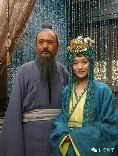 《云中歌》首播baby、杜淳躺枪,古装造型没有最雷只有更雷970 / 作者:种子旅行 / 帖子ID:127470 《云中歌》首播baby、杜淳躺枪,古装造型没有最雷只有更雷970 / 作者:种子旅行 / 帖子ID:127470
