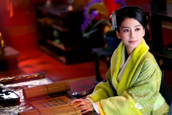 《云中歌》首播baby、杜淳躺枪,古装造型没有最雷只有更雷596 / 作者:种子旅行 / 帖子ID:127470 《云中歌》首播baby、杜淳躺枪,古装造型没有最雷只有更雷596 / 作者:种子旅行 / 帖子ID:127470