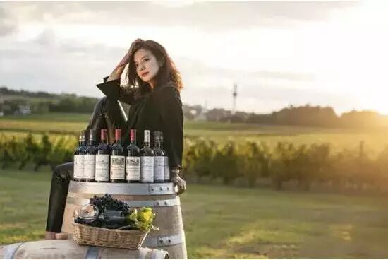 ＂小燕子＂赵薇不做格格做庄主!经营葡萄酒庄园,把美...