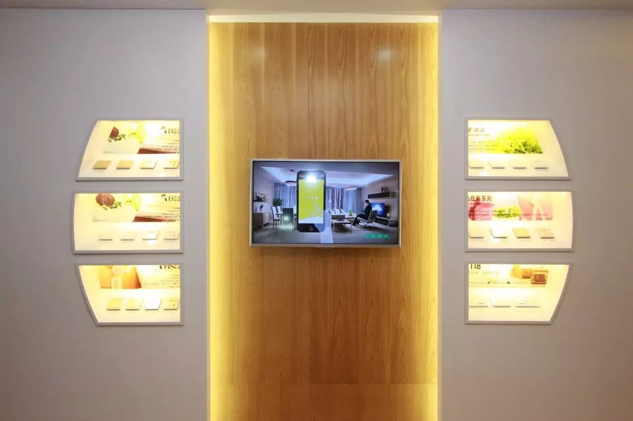 这周除了光亚展 去哪都别来约我！