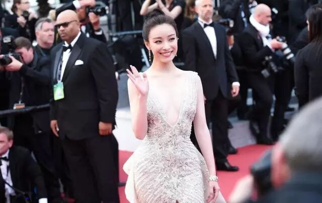 夏纳电影节实力抢镜？「柔雅」做到了！