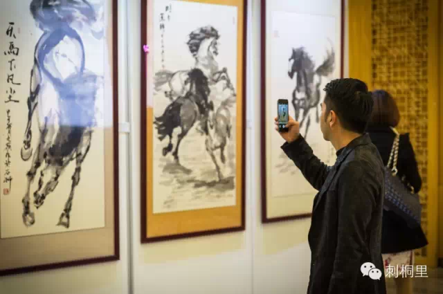『越界报道』军旅画家李五九画展在源和1916创意园刺桐里拉开序幕 『越界报道』军旅画家李五九画展在源和1916创意园刺桐里拉开序幕