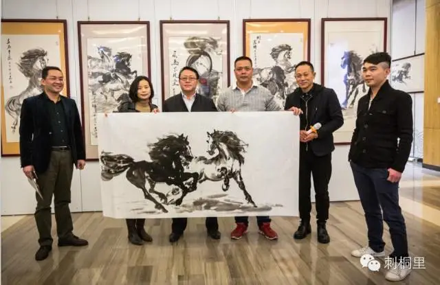 『越界报道』军旅画家李五九画展在源和1916创意园刺桐里拉开序幕 『越界报道』军旅画家李五九画展在源和1916创意园刺桐里拉开序幕