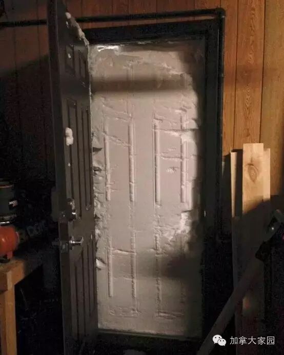 一场惨绝人寰大雪:美帝水牛城(buffalo)瞬间这样了(多伦多人民看后很恐惧) - 九头鸟 - ...欢迎四方博客... 一场惨绝人寰大雪:美帝水牛城(buffalo)瞬间这样了(多伦多人民看后很恐惧) - 九头鸟 - ...欢迎四方博客...