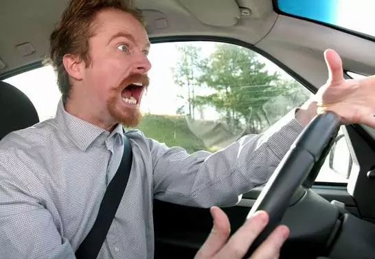 開車.png