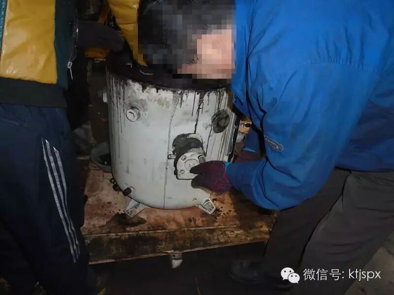 【空调技术培训】DB顿汉布什冷水机组1218压缩机拆解实例