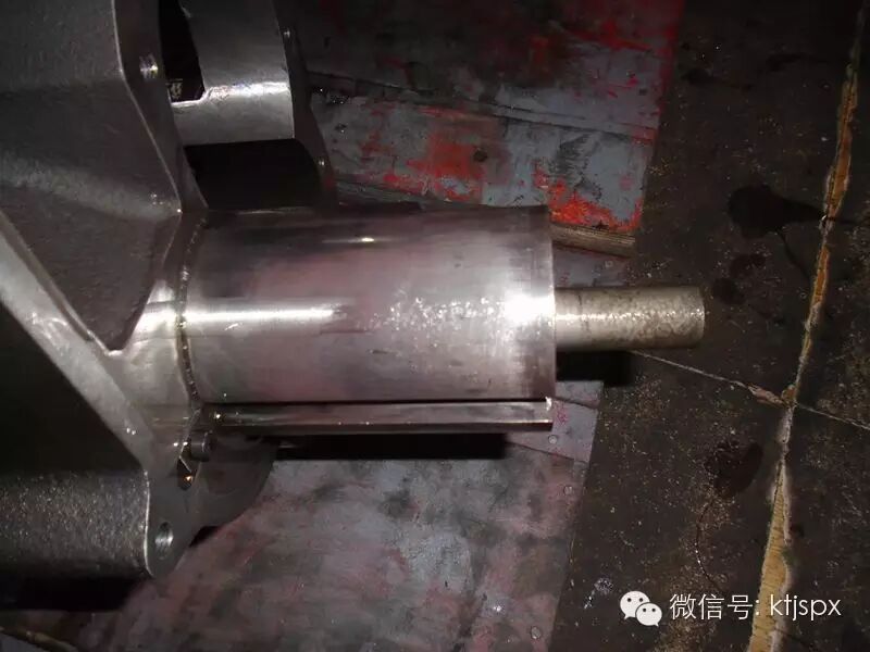 【空调技术培训】DB顿汉布什冷水机组1218压缩机拆解实例