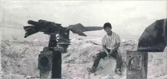 光外有光 | 周鍊