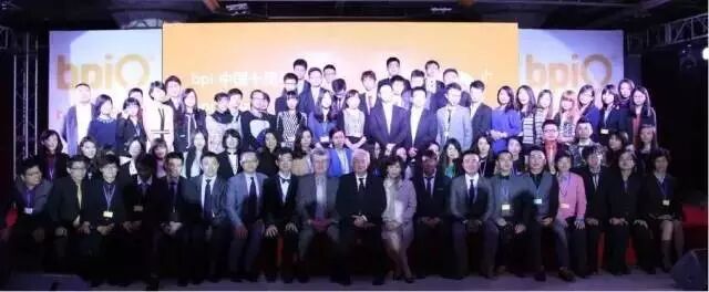 光外有光 | 周鍊