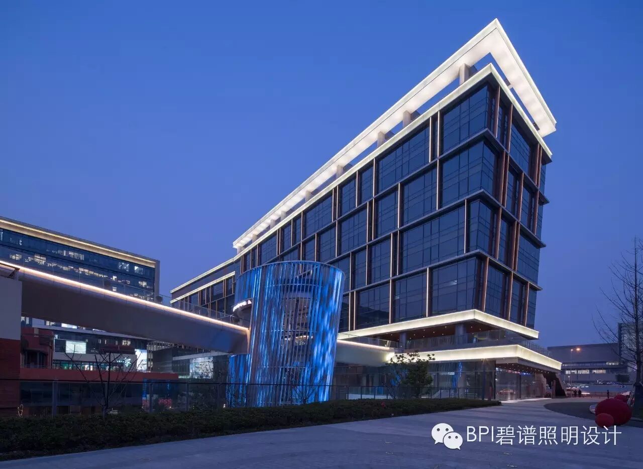 LIGHT THE HUB | 上海虹桥天地照明设计