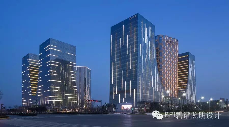 光影千年 | 西安中西部交易中心照明设计