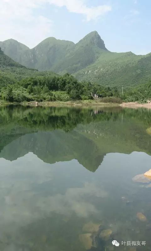 歪头山原名方城山,又名累垂朵山.