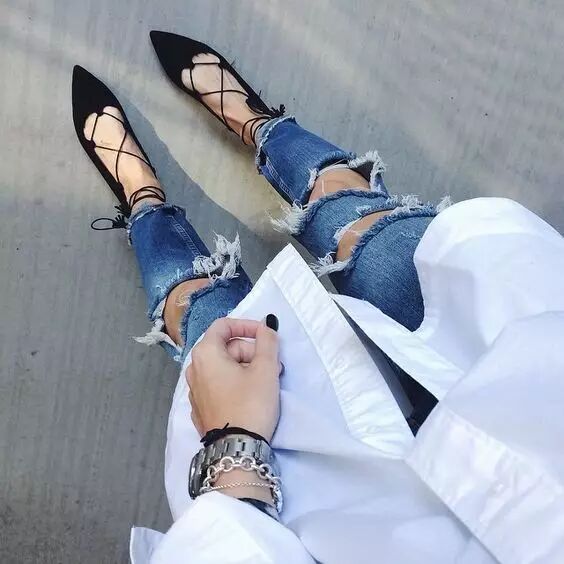 裸色鞋子配什么衣服_鞋子裸色还是黑色_裙子 裸色鞋子 搭配