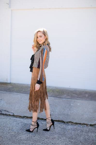 鞋子裸色还是黑色_裸色鞋子配什么衣服_裙子 裸色鞋子 搭配