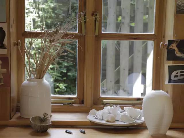 走马观灯 | 看77岁艺术家如何打造优雅陶瓷灯