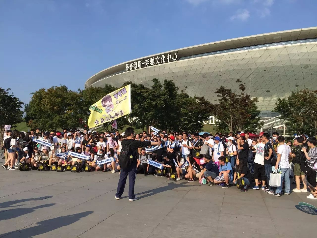 揭秘snh48总决选|少女偶像与狂热粉丝的48小时