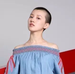 演员新势力丨王鹤润一夜之间光头,只为了表真诚