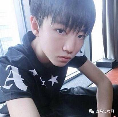 小鲜肉王俊凯被粉丝求婚 尴尬回应:我还小
