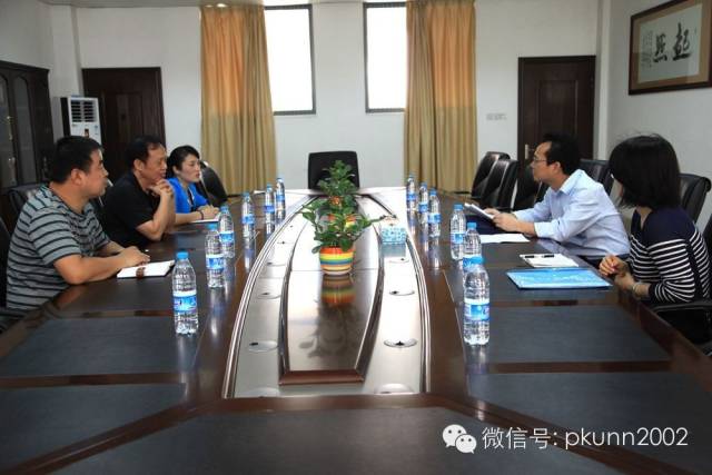 市教育局领导莅临我校检查指导 - 新闻资讯 - 北京大学南宁附属实验学校-1