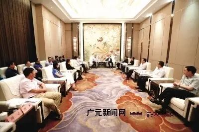 王菲邹自景会见清华EMBA学子优秀企业家